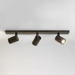Astro Ascoli Triple Bar spotlampe, 3 spots, bronze