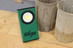 Blue Electric lommelygte, genopladelig - 350lumen