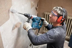 Bosch borehammer til 230V