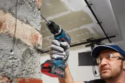 Bosch startsæt procore oplader + 2x batteri 18V 2X4,0AH