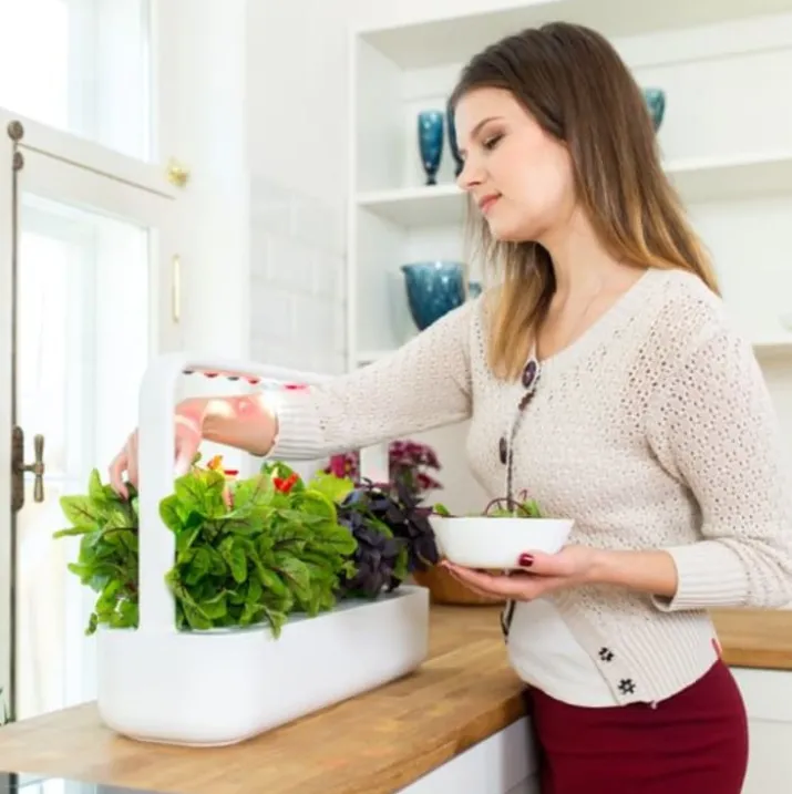 Click and Grow Smart Garden startsæt, hvid