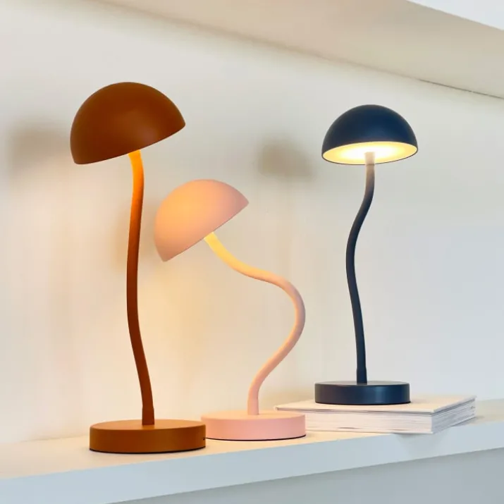 Dyberg Larsen Fonzy genopladelig bordlampe, orange
