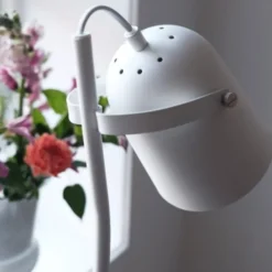 Dyberg Larsen Oslo gulvlampe, hvid