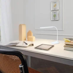 Eglo Laroa bordlampe, hvid