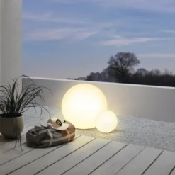 Eglo Monterolo udendørs gulvlampe, Ø30 cm