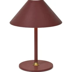 Halo Design Hygge genopladelig bordlampe, H20 cm, mørkerød