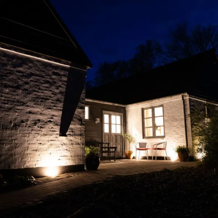 Light By Juul Holmegaardsten med Cosmos spot, grå