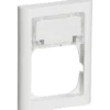 LK Fuga Softline 63 ramme med tekstmodul, 1,5 modul, hvid
