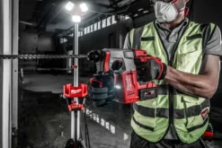 Milwaukee M18 BLH-502X borehammer, m. 2 x 5,0 Ah batterier og lader