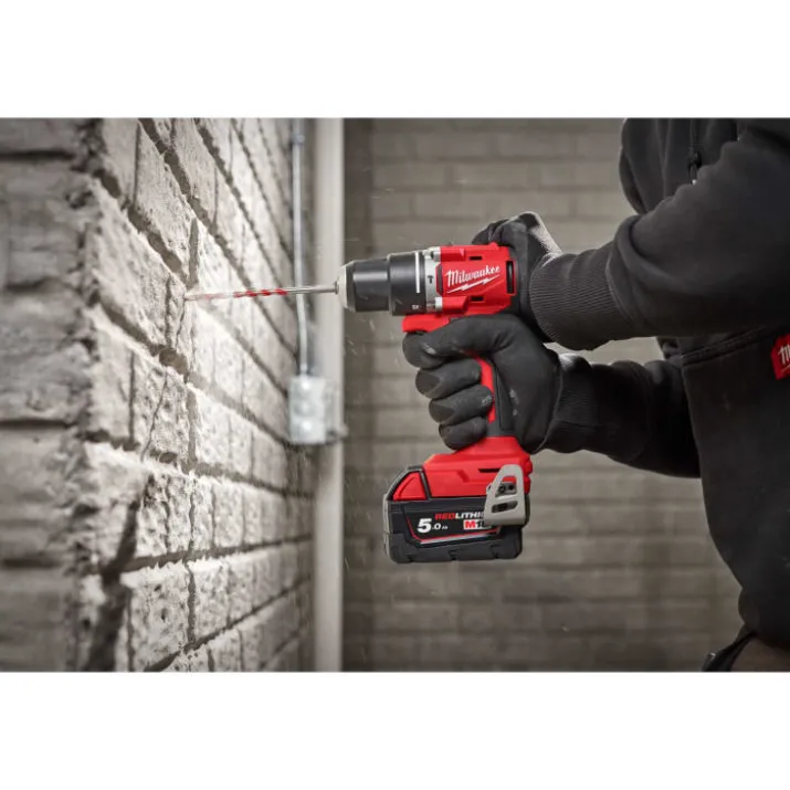 Milwaukee M18 BLPDRC-502C slagboremaskine, m. 2 x 5,0 Ah batterier og lader