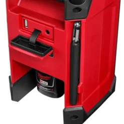 Milwaukee M12 RCDAB+-0 radio og lader