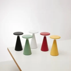 Nielsen Light Nyhavn genopladelig bordlampe, grøn