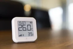 Shelly Plus trådløs temperatur- og fugtsensor, hvid