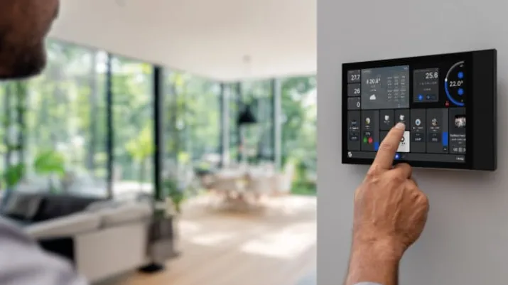 Shelly XL vægdisplay, Bluetooth & Wi-Fi, sort