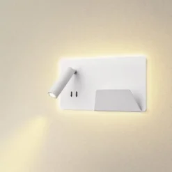 SLV Somnila USB væglampe, hvid, højre