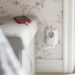 Star Trading vågelampe med sensor & USB A & C