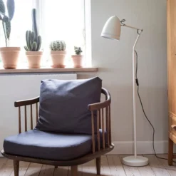 Superliving Dynamo gulvlampe, hvid