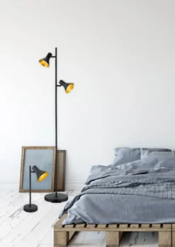 Trio Lighting Nina gulvlampe