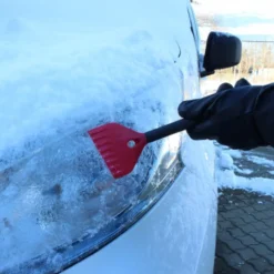 Vikan lang isskraber med snebørste, 45 cm, sort