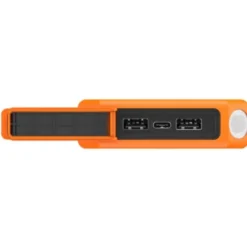 Xtorm udendørs powerbank med lommelygte, 10.000 mAh, 20W